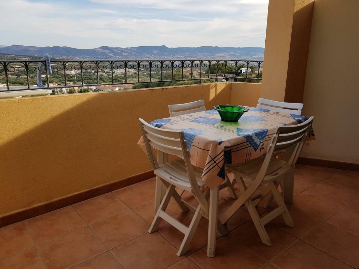Appartamento Borgo Lu Canali da Gavino Badesi Esterno foto