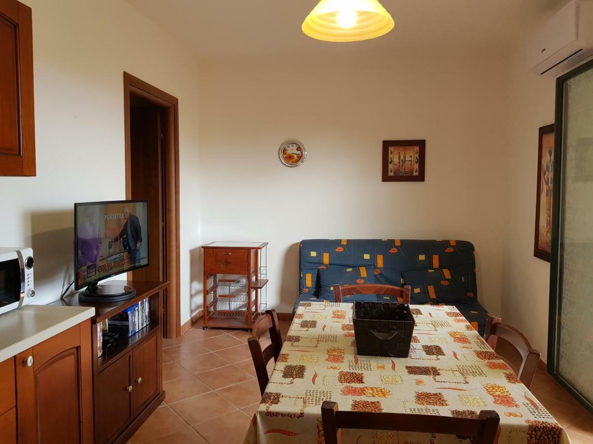 Appartamento Borgo Lu Canali da Gavino Badesi Esterno foto