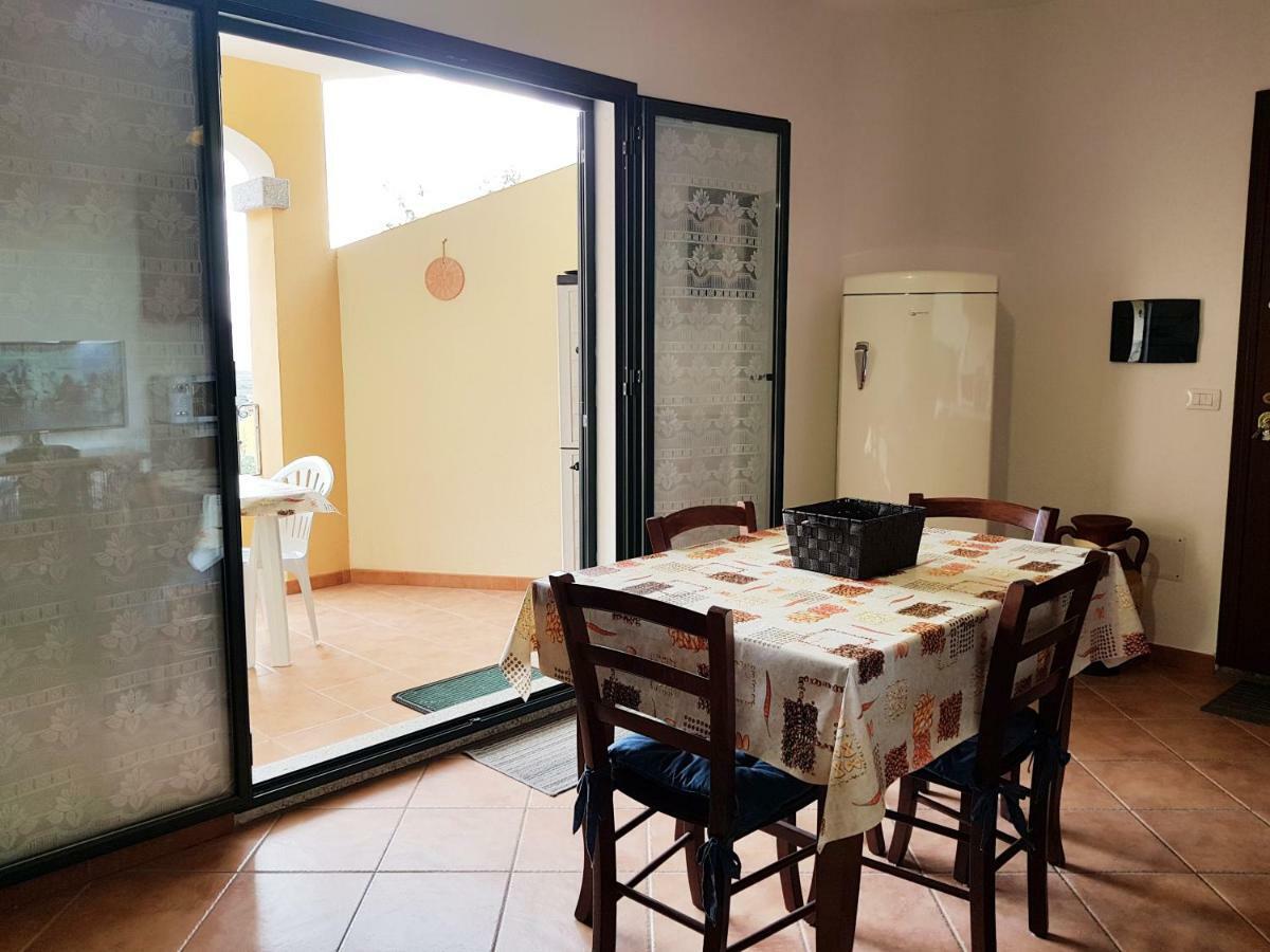 Appartamento Borgo Lu Canali da Gavino Badesi Esterno foto