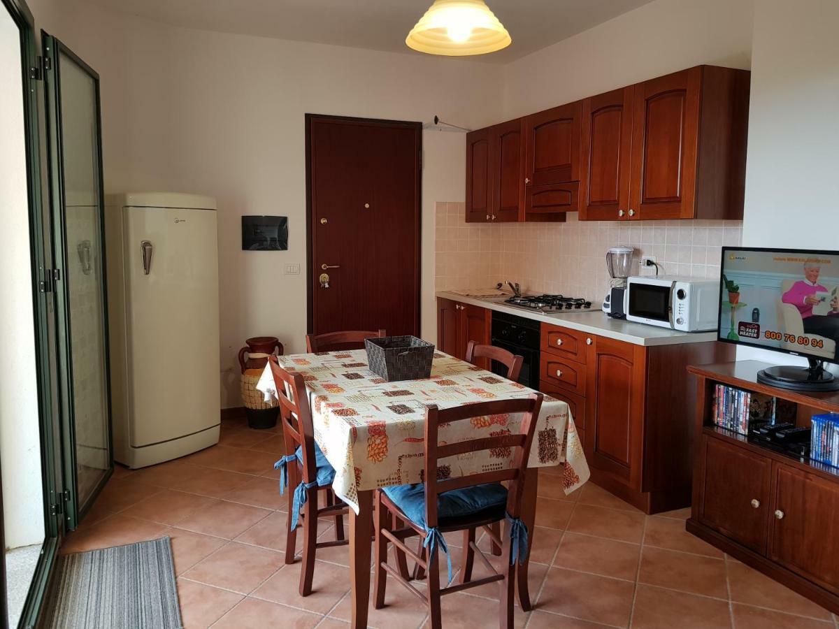Appartamento Borgo Lu Canali da Gavino Badesi Esterno foto