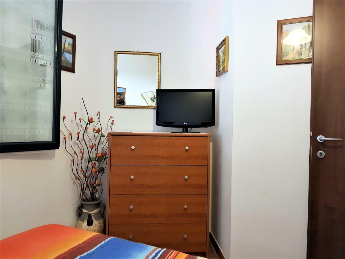 Appartamento Borgo Lu Canali da Gavino Badesi Esterno foto